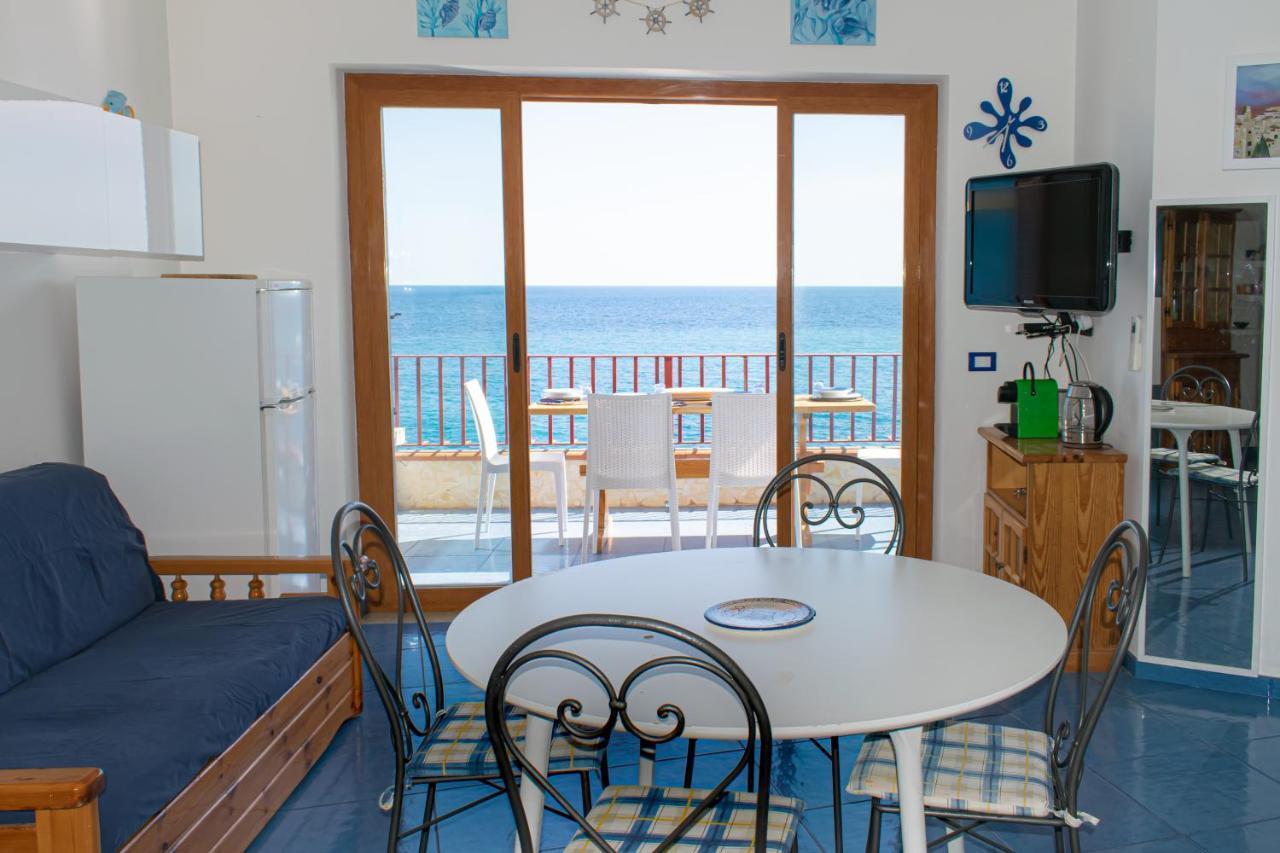 Beach House Acquamarina Letojanni Exterior photo