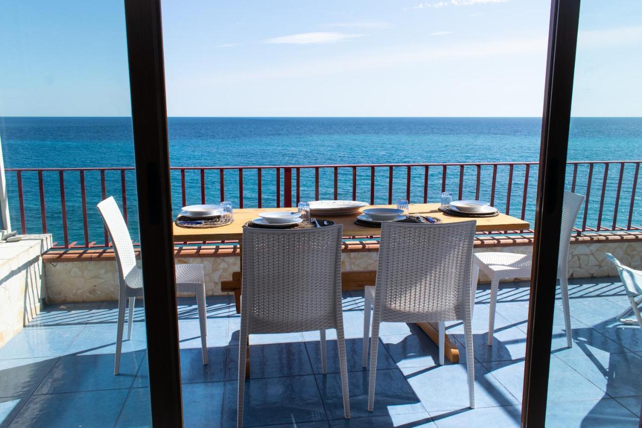 Beach House Acquamarina Letojanni Exterior photo